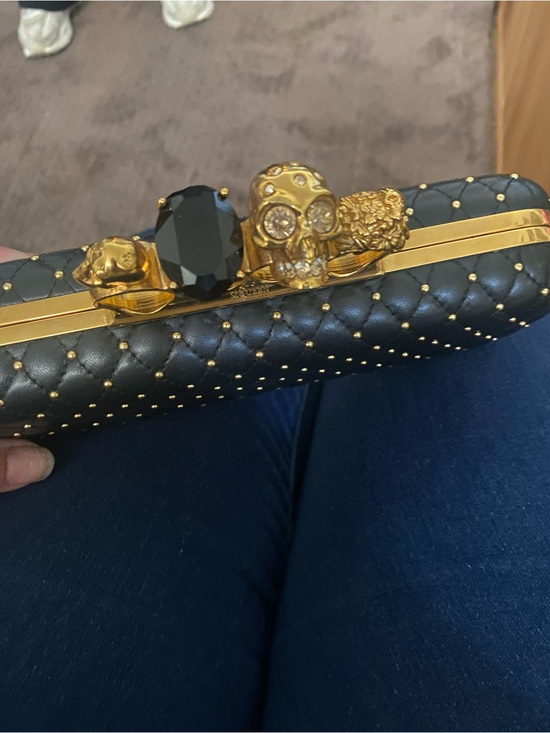 clutch alexander mcqueen stud